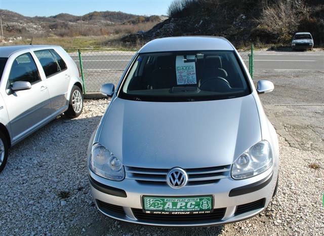 Volkswagen Golf 2005