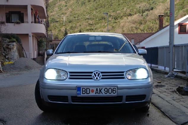 Volkswagen Golf 2002