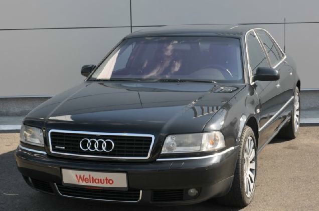 Audi A8 2002
