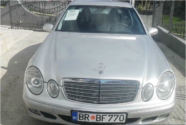 Mercedes-Benz E-Class 2002