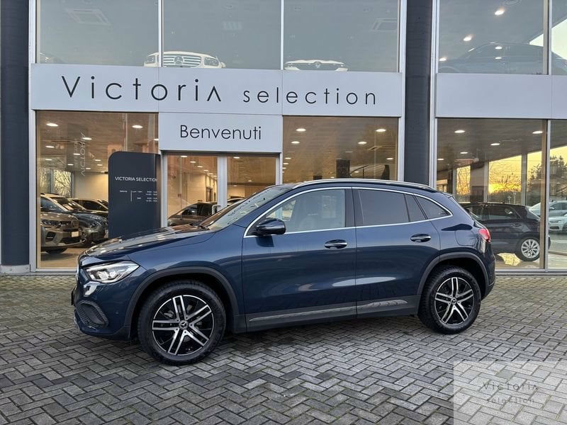 MERCEDES BENZ GLA