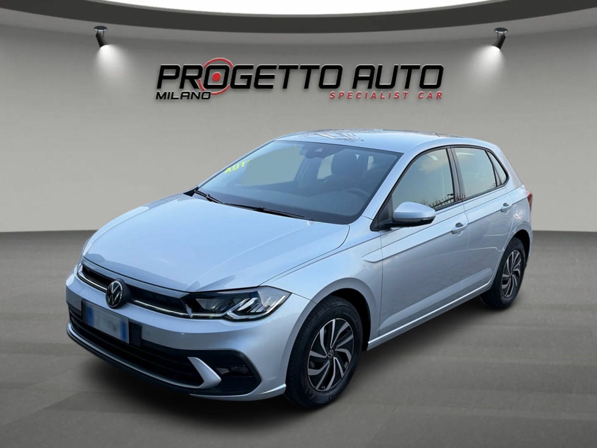 VOLKSWAGEN Polo 2025