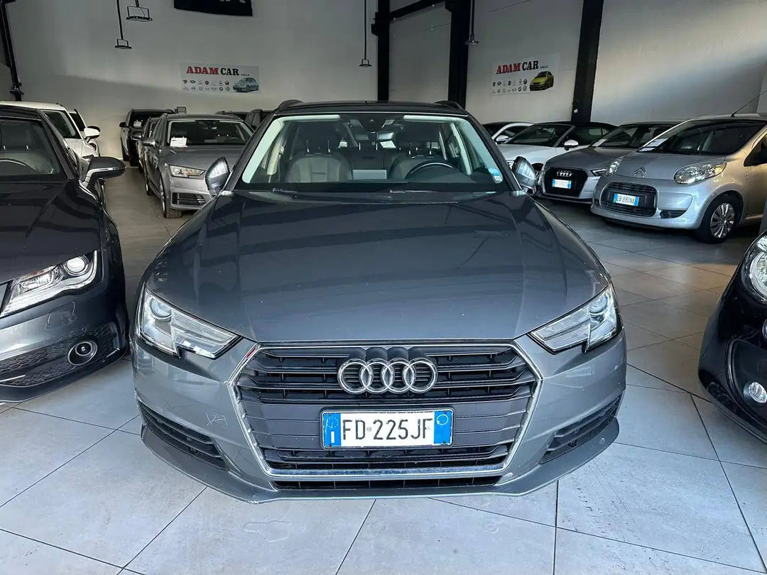AUDI A4 2016
