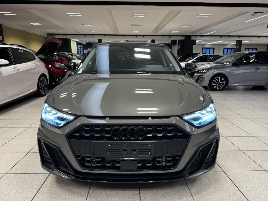 AUDI A1 2025