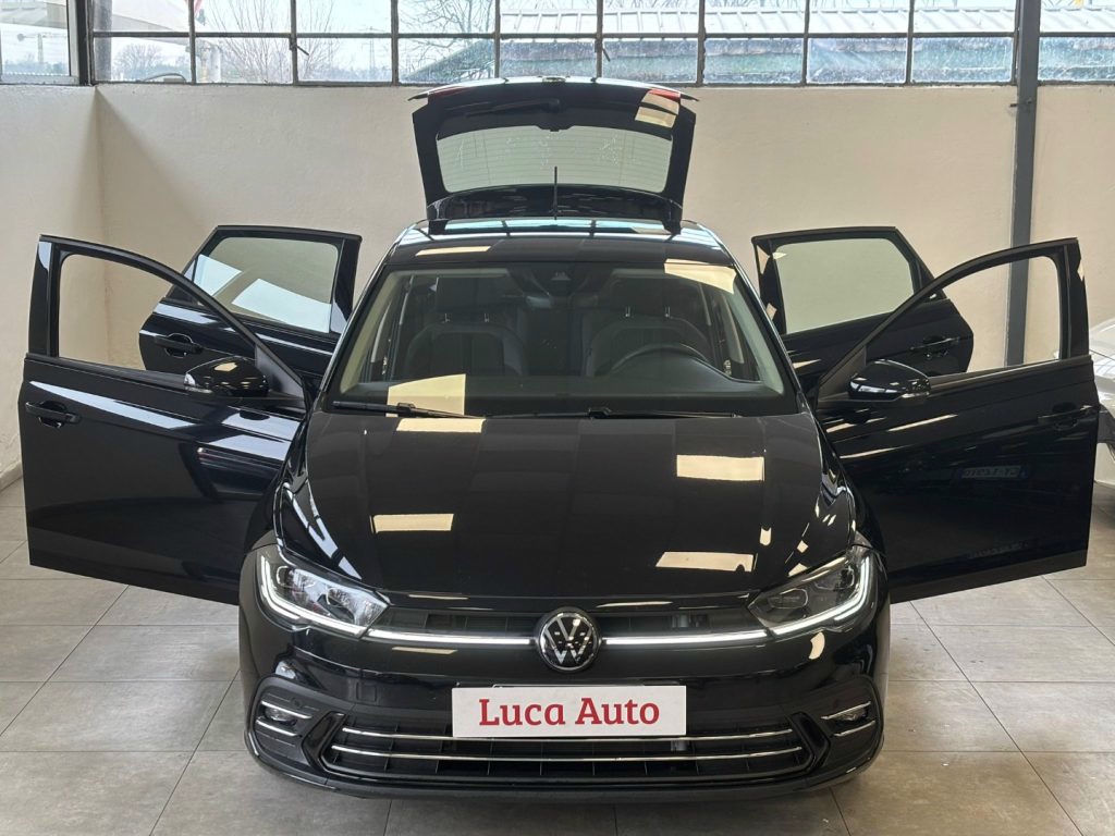 VOLKSWAGEN Polo 2025
