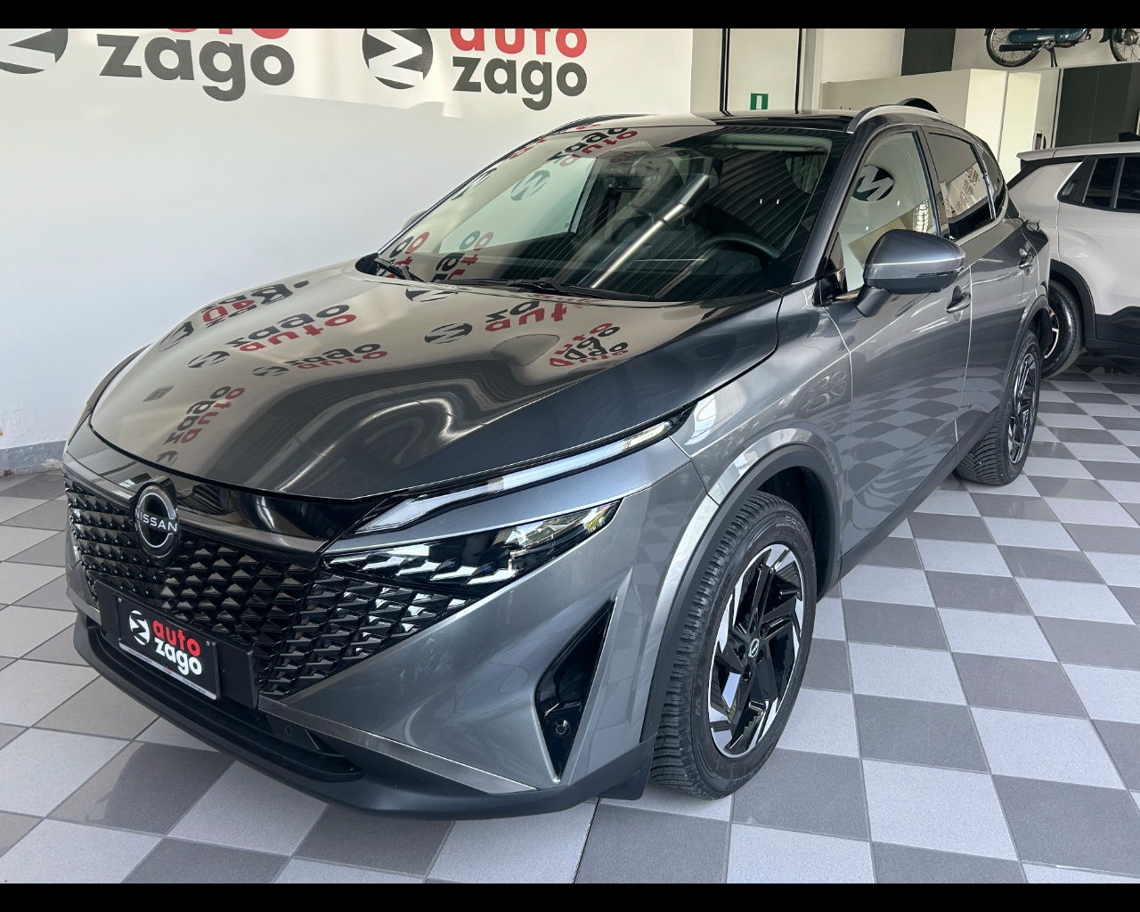 NISSAN Qashqai 2025