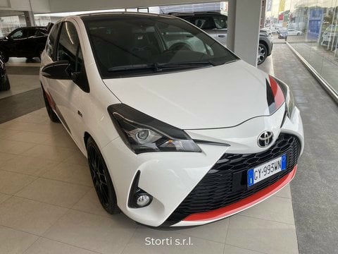 TOYOTA Yaris 2018