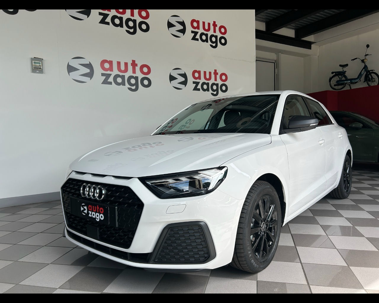 AUDI A1 2025