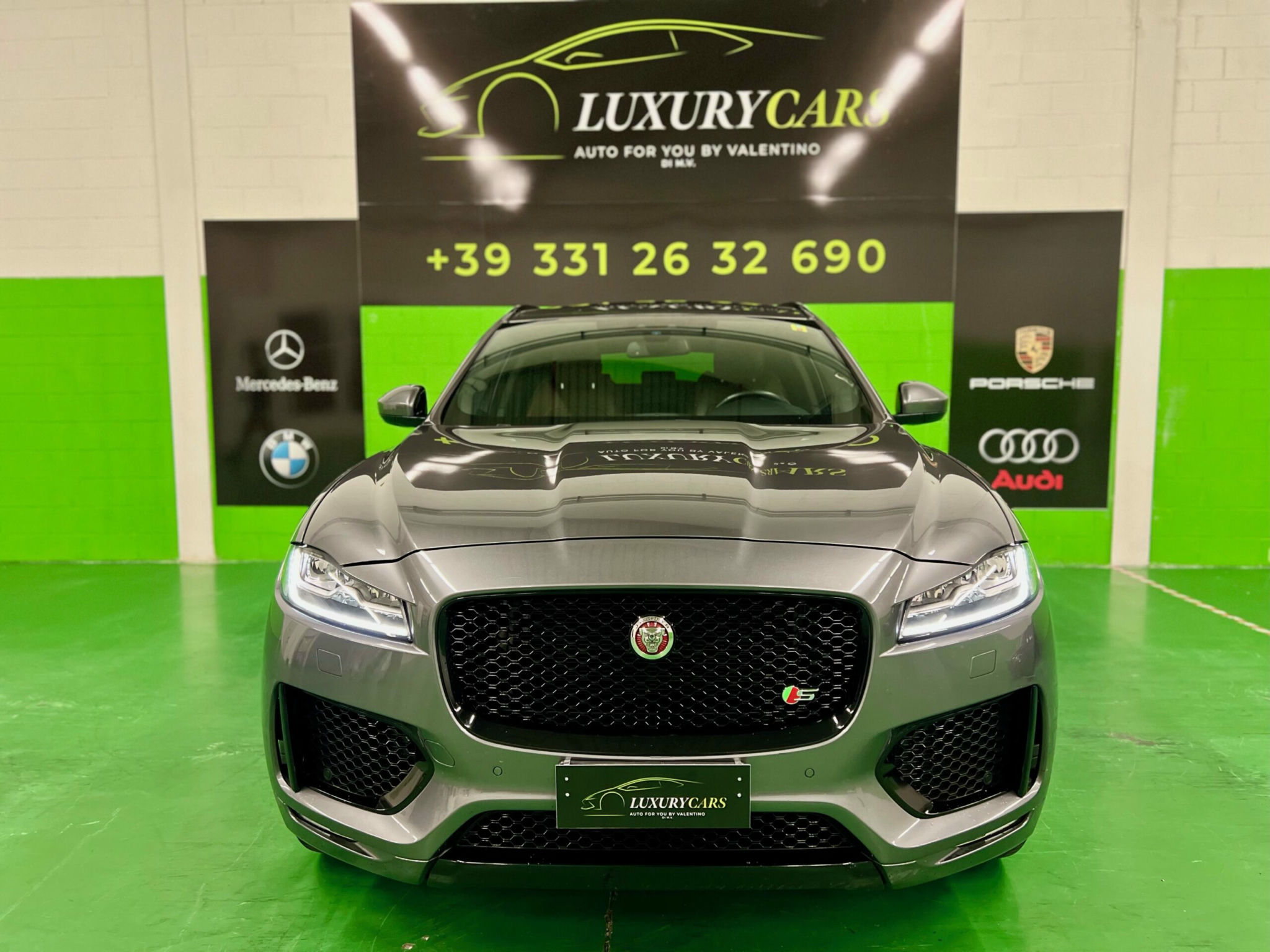 Jaguar F-Pace