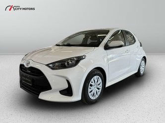 TOYOTA Yaris 2013