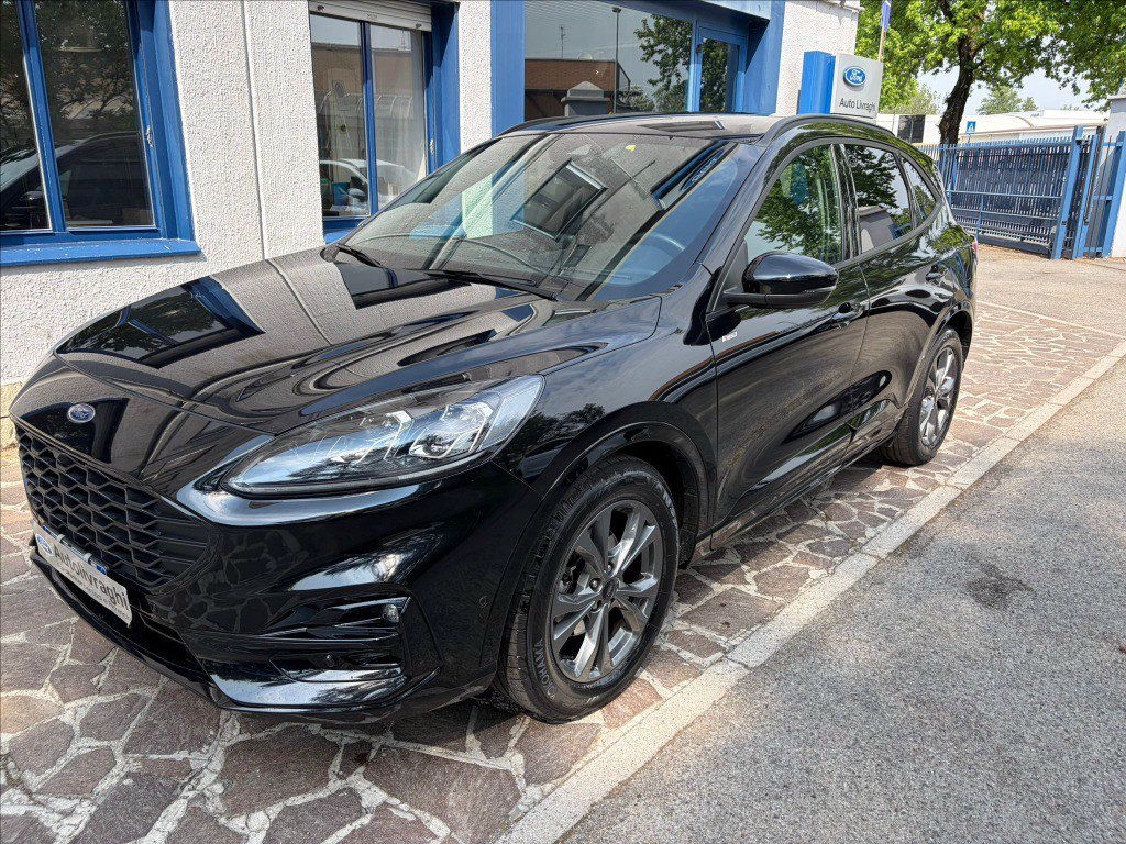 FORD Kuga 2023