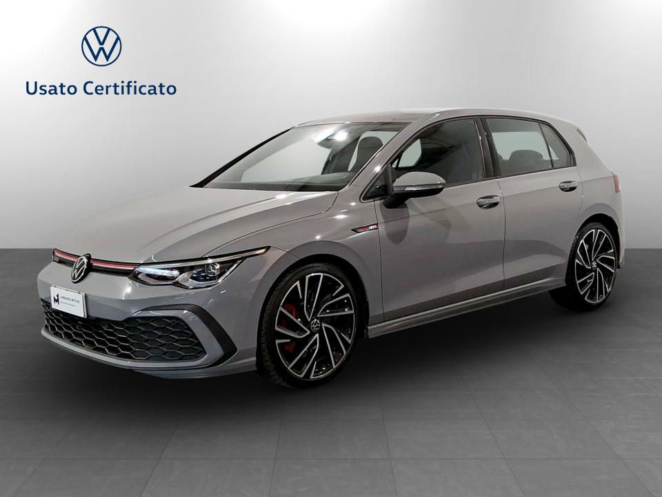 VOLKSWAGEN Golf 2021