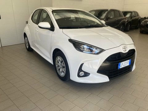 TOYOTA Yaris 2023