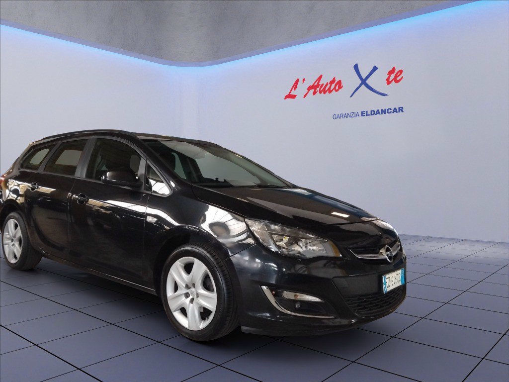 OPEL Astra 2015