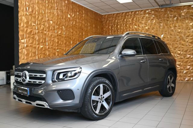 MERCEDES BENZ GLB