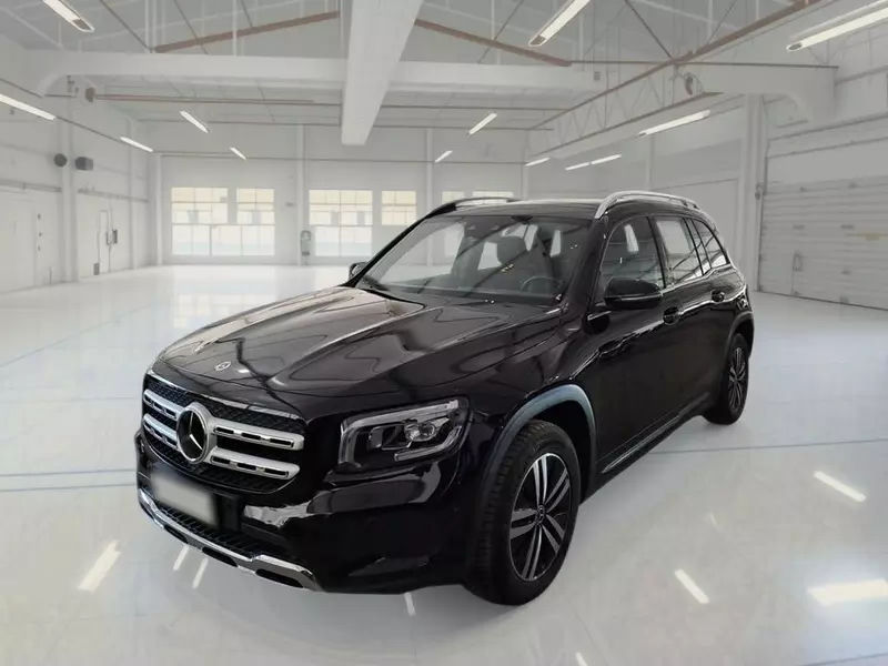 MERCEDES BENZ GLB