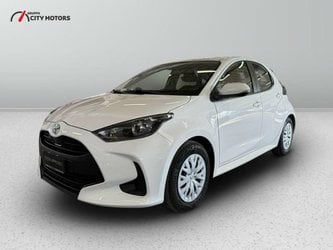 TOYOTA Yaris 2013