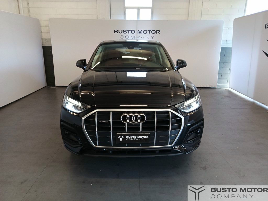 AUDI Q5 2021