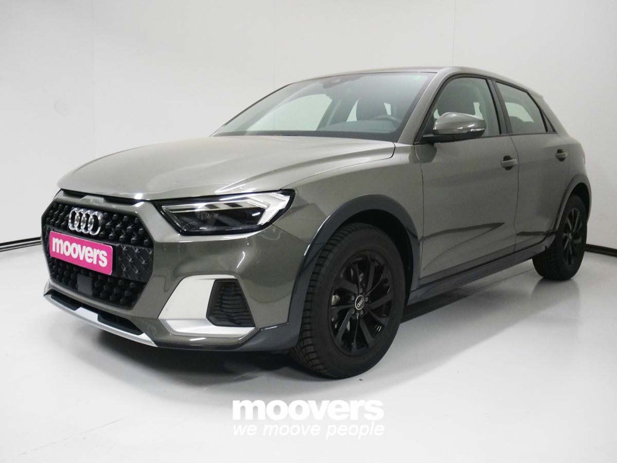 AUDI A1 2022