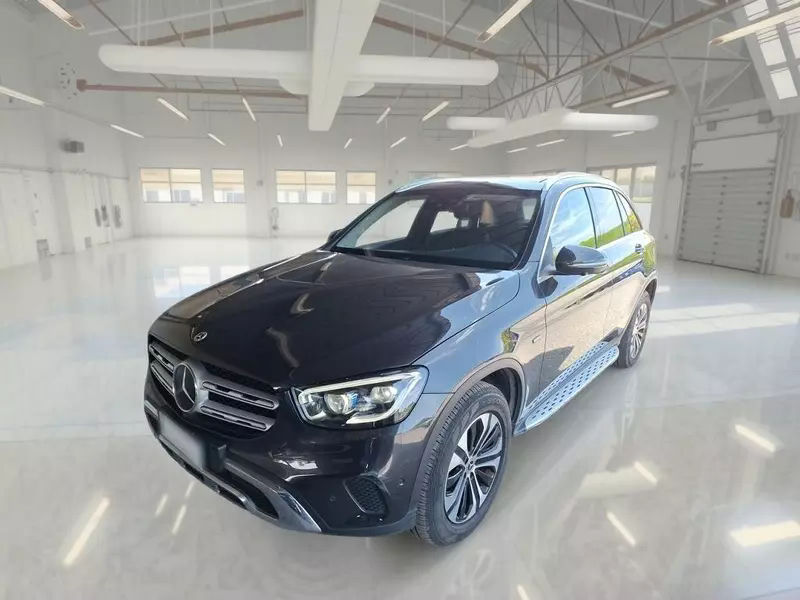 MERCEDES BENZ GLC