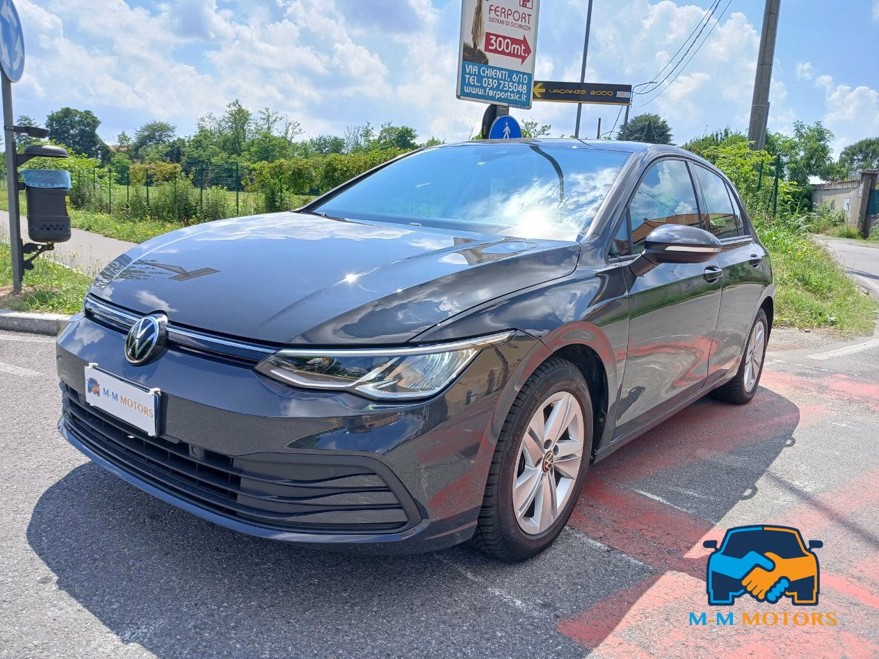 VOLKSWAGEN Golf 2021