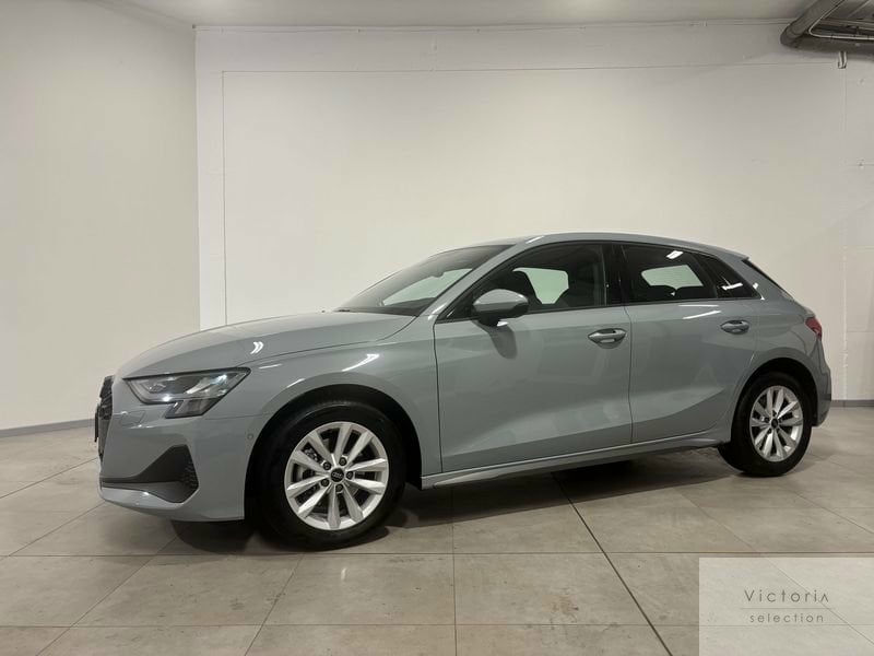 AUDI A3 2025