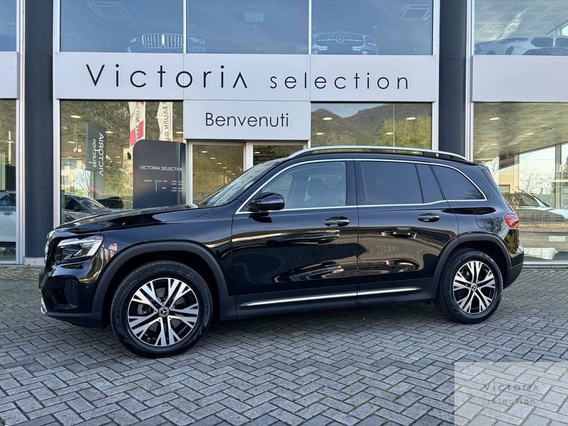 MERCEDES BENZ GLB