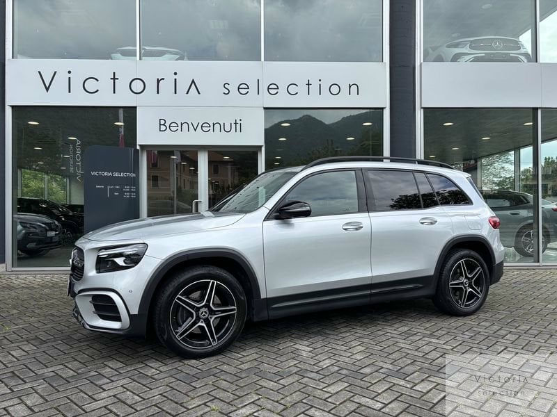 MERCEDES BENZ GLB