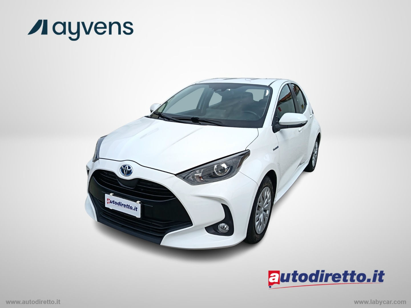 TOYOTA Yaris 2021