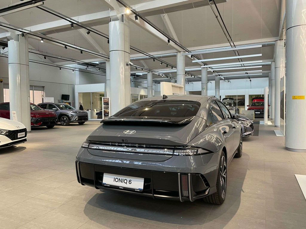 Hyundai Ioniq