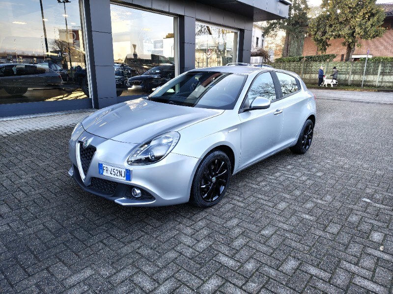 NISSAN Qashqai 2018