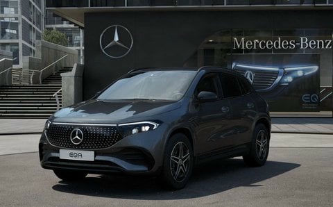 MERCEDES BENZ EQA