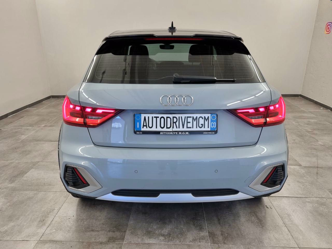AUDI A1 2022