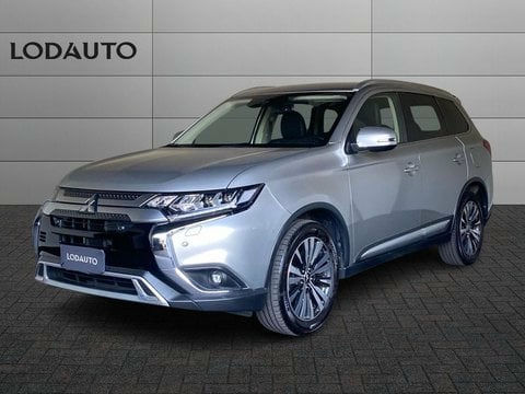 MITSUBISHI Outlander 2021