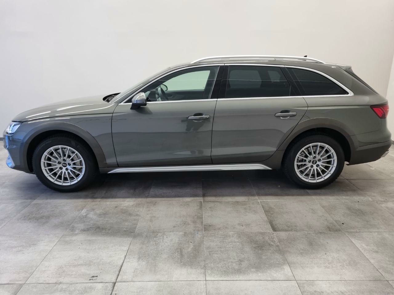 AUDI A4 Allroad 2022
