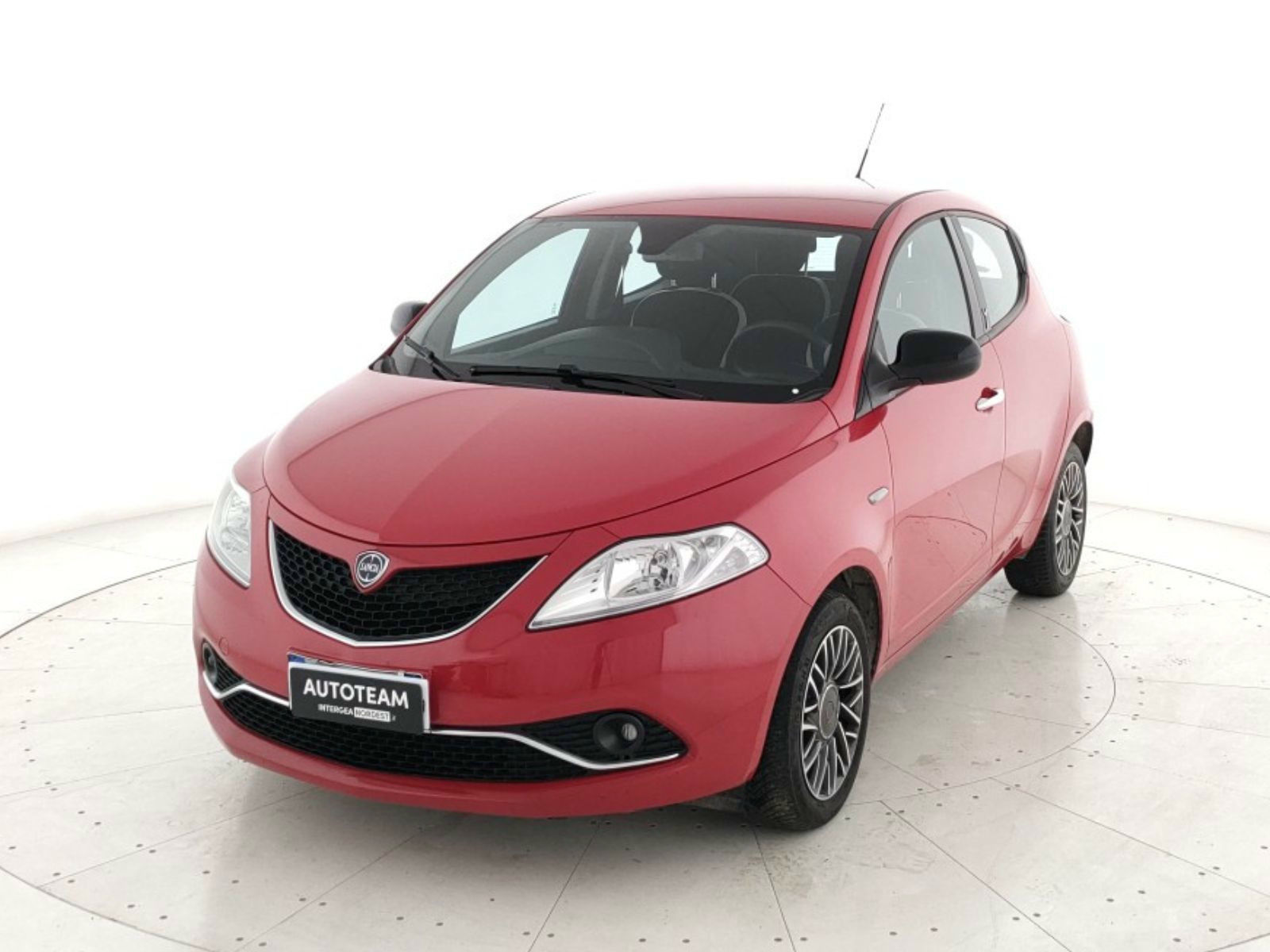 Lancia Ypsilon