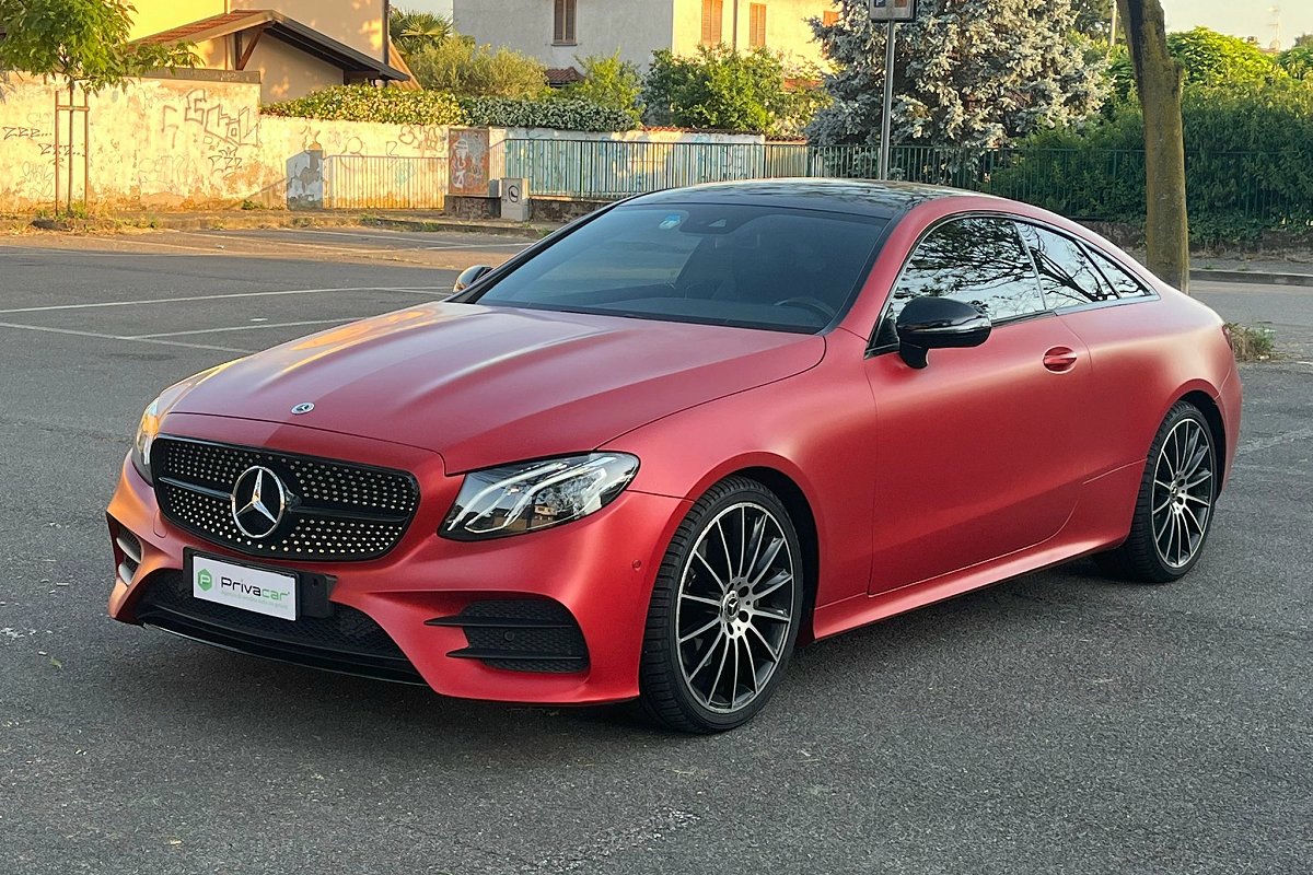MERCEDES BENZ E-Class