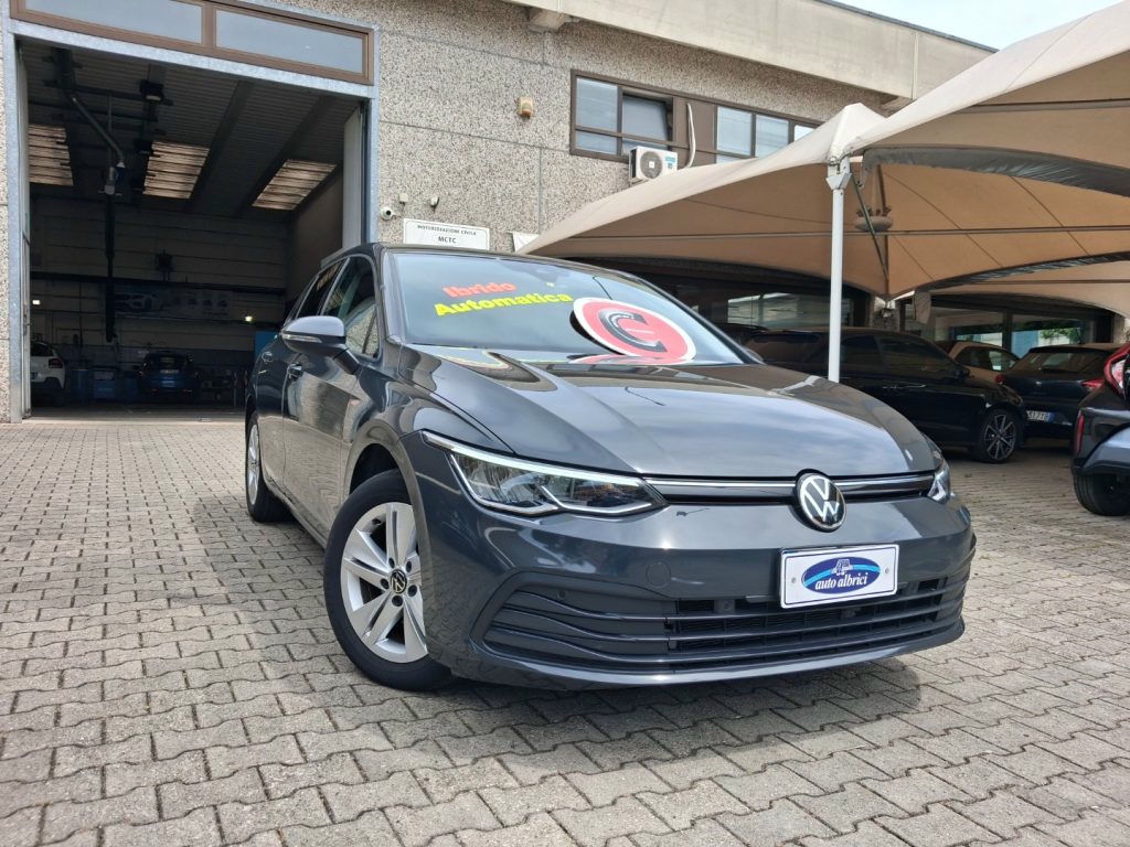 VOLKSWAGEN Golf 2020