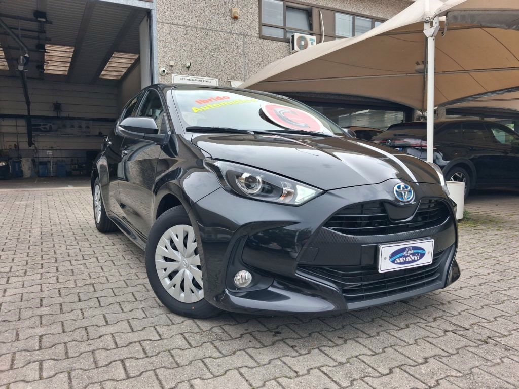 TOYOTA Yaris 2024