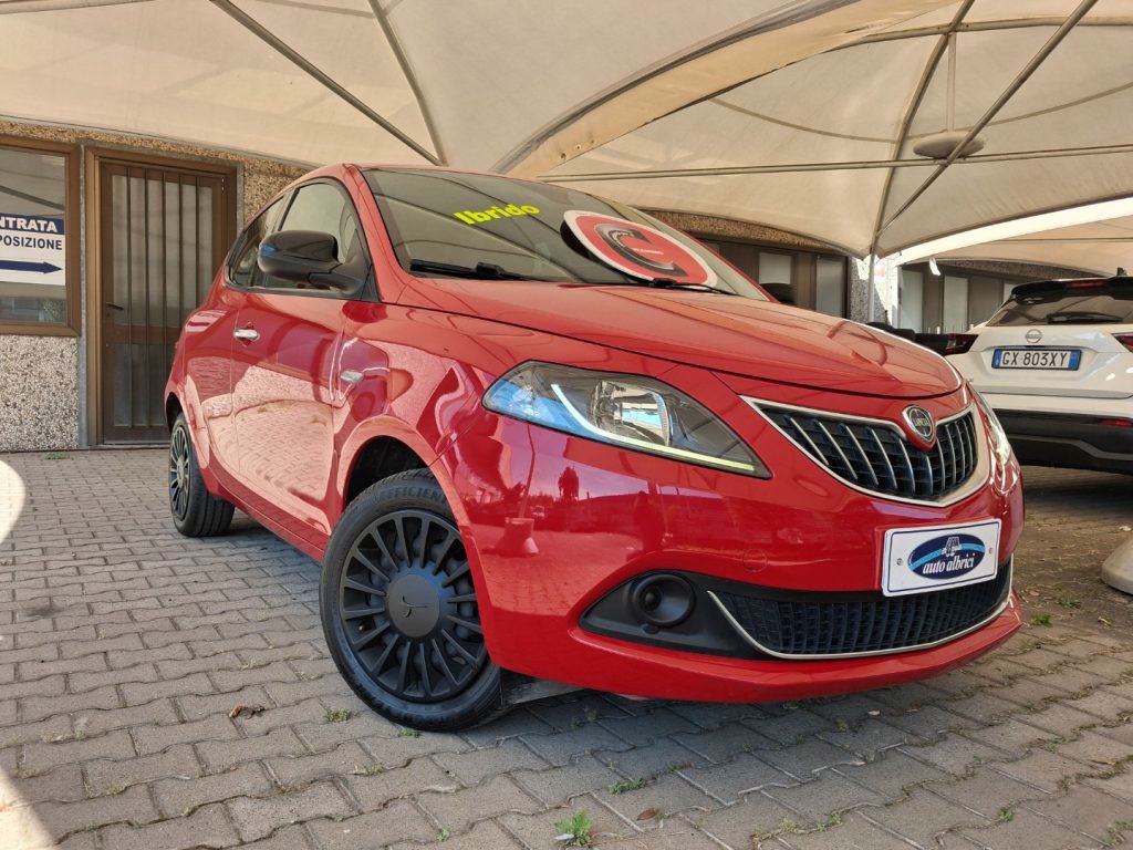 Lancia Ypsilon