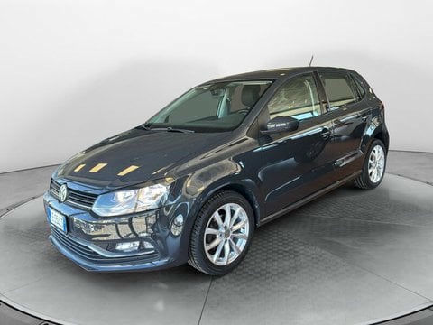 VOLKSWAGEN Polo 2016