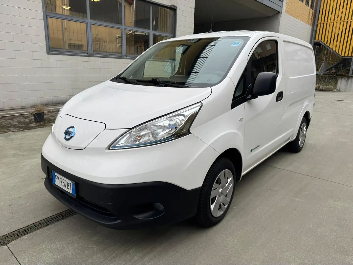NISSAN e-NV200 2017
