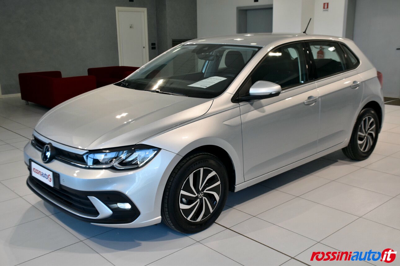 VOLKSWAGEN Polo 2024