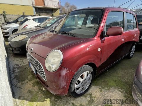 DAIHATSU Trevis
