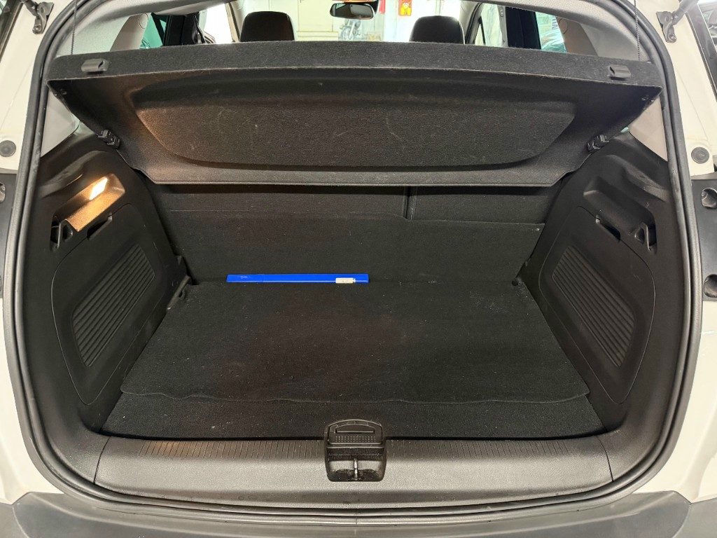 OPEL Crossland 2018