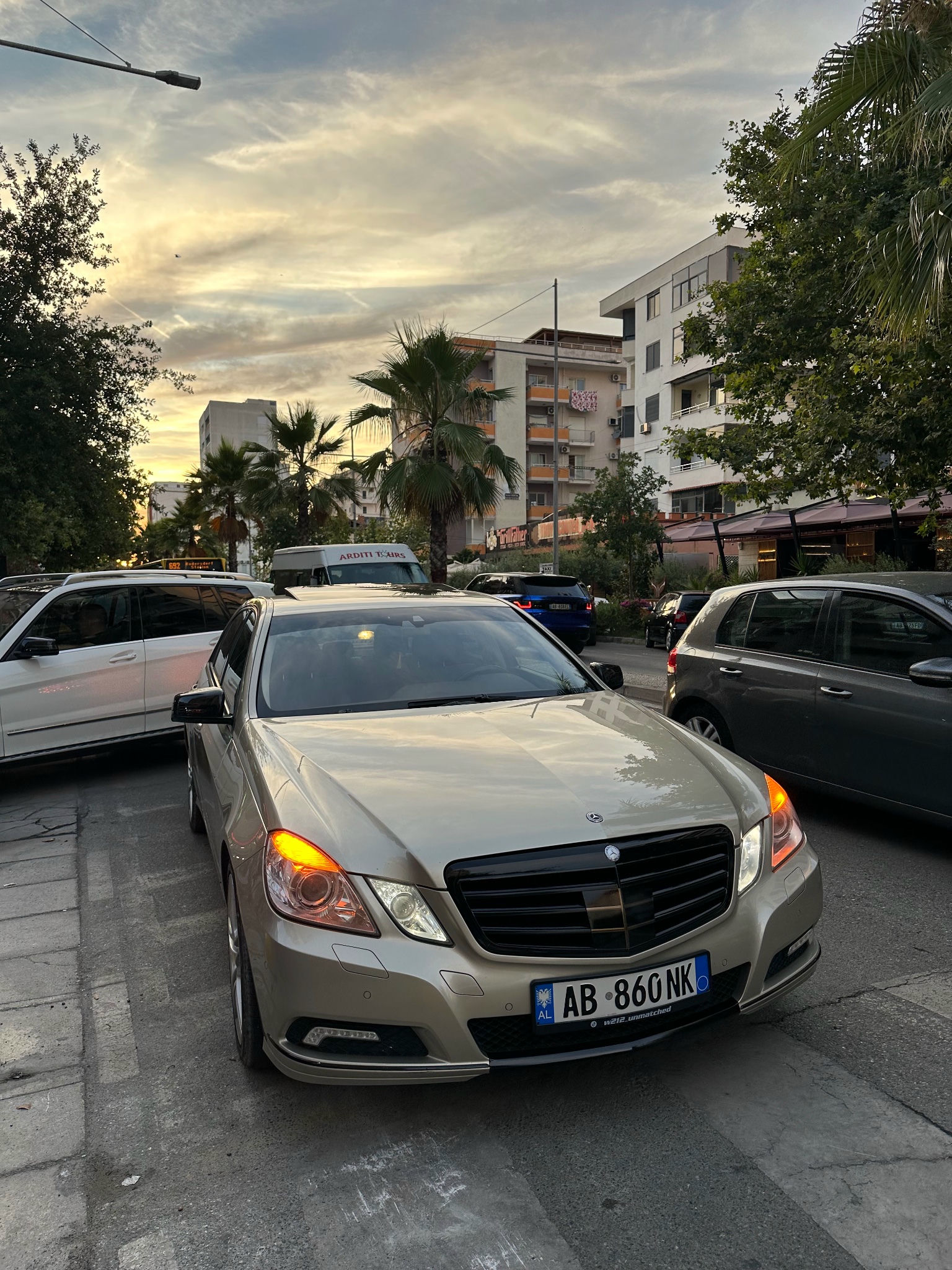 MERCEDES BENZ E-Class