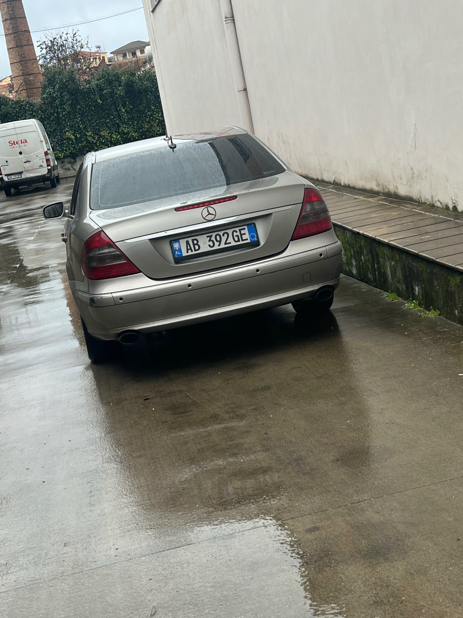 MERCEDES BENZ E-Klasse