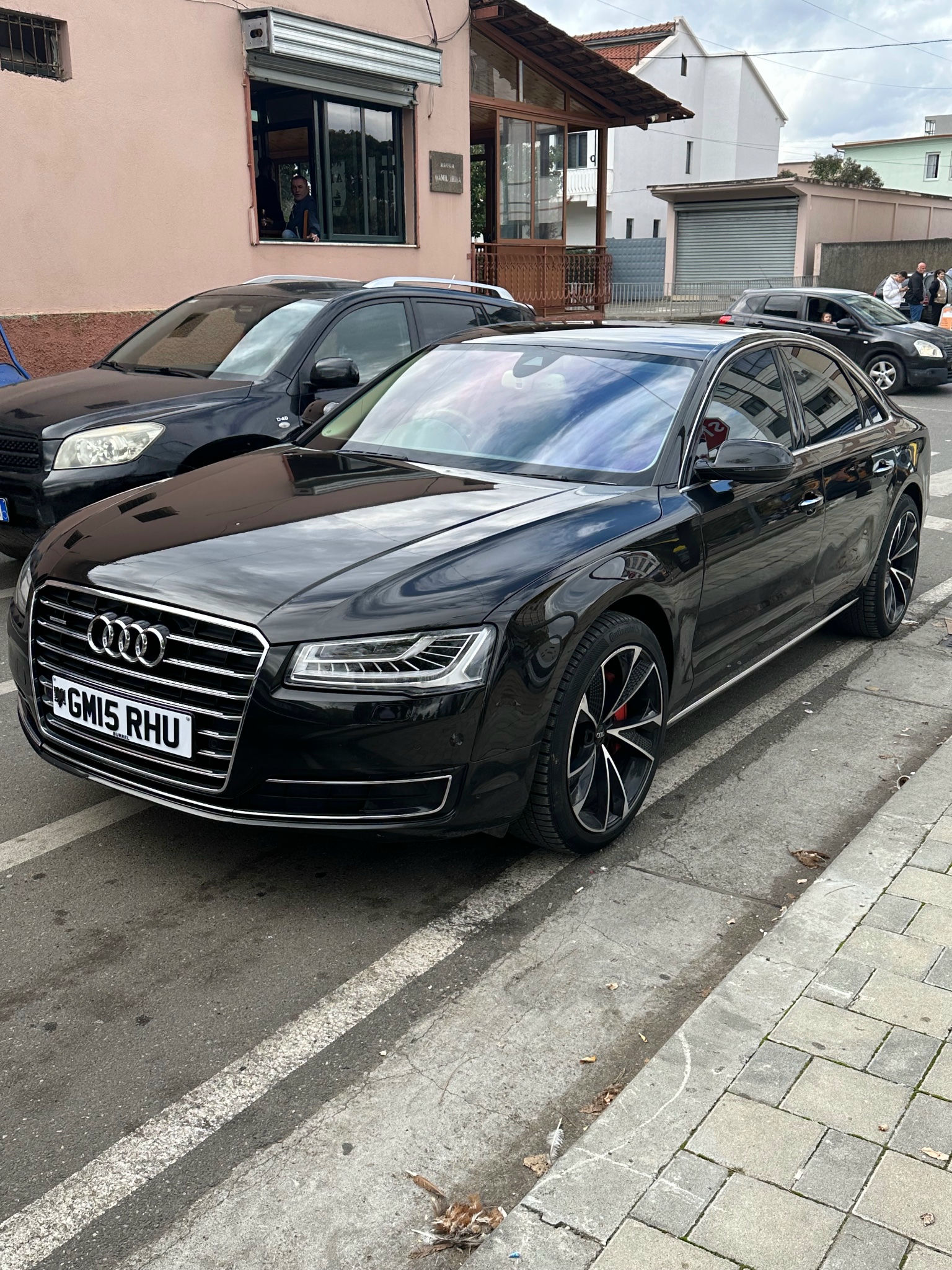 AUDI A8