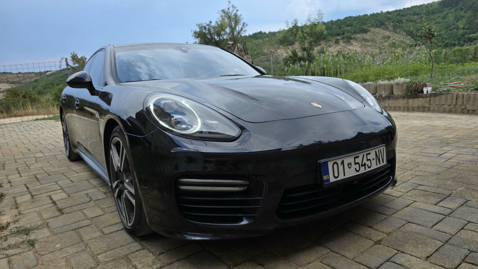 PORSCHE GTS