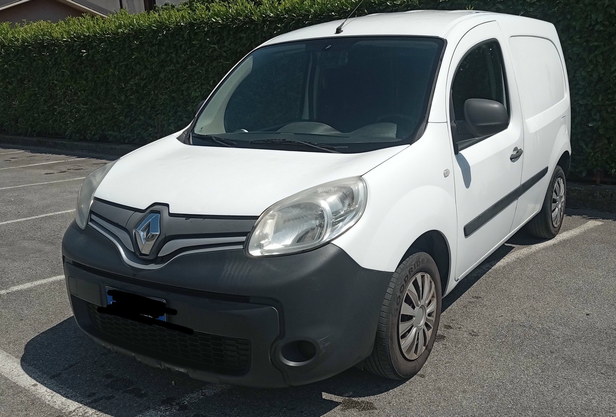 RENAULT Kangoo